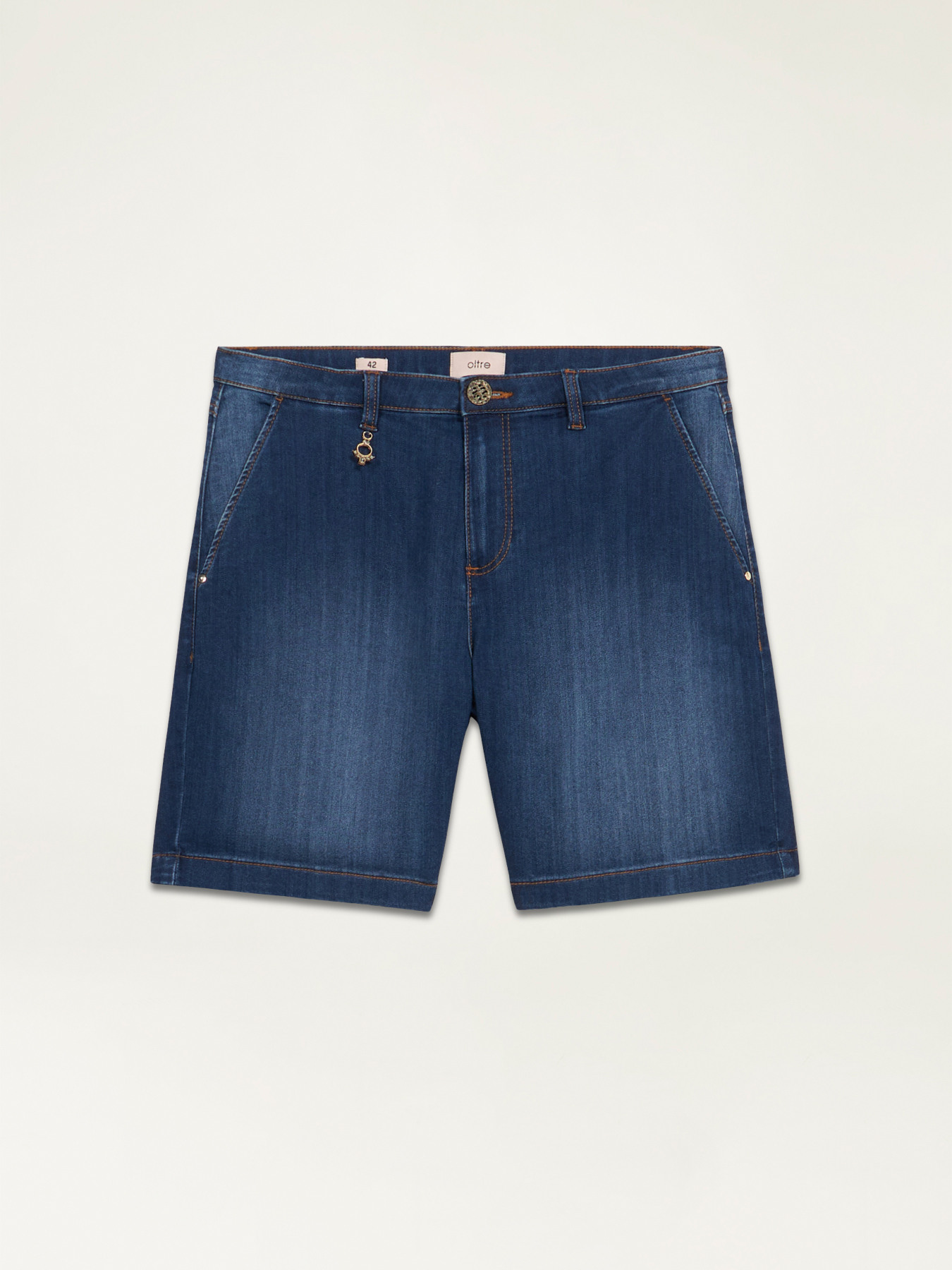 Denim shorts image number 4