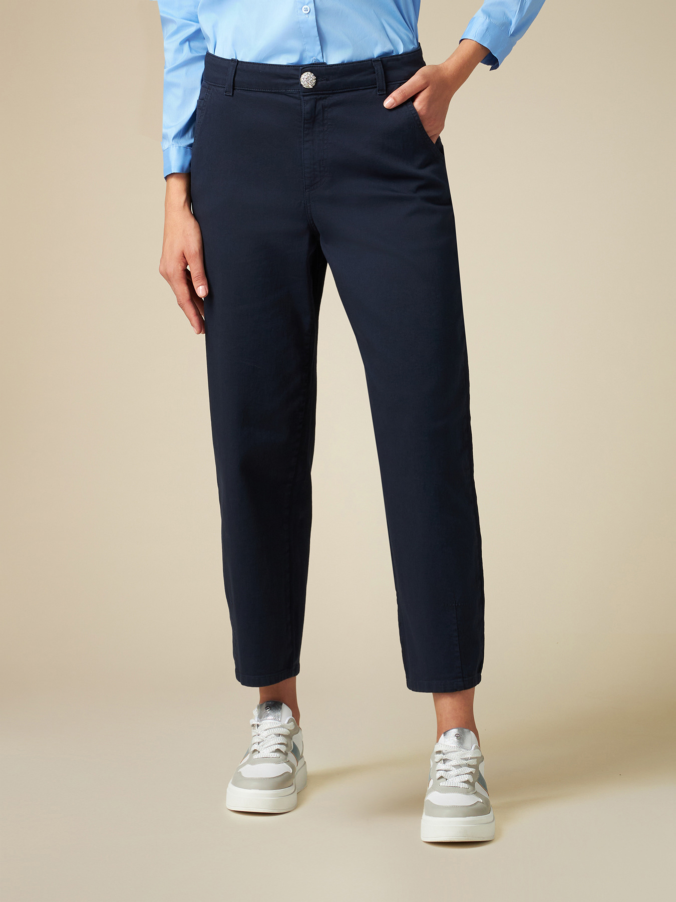 Pantalones boyfit de algod&oacute;n image number 3