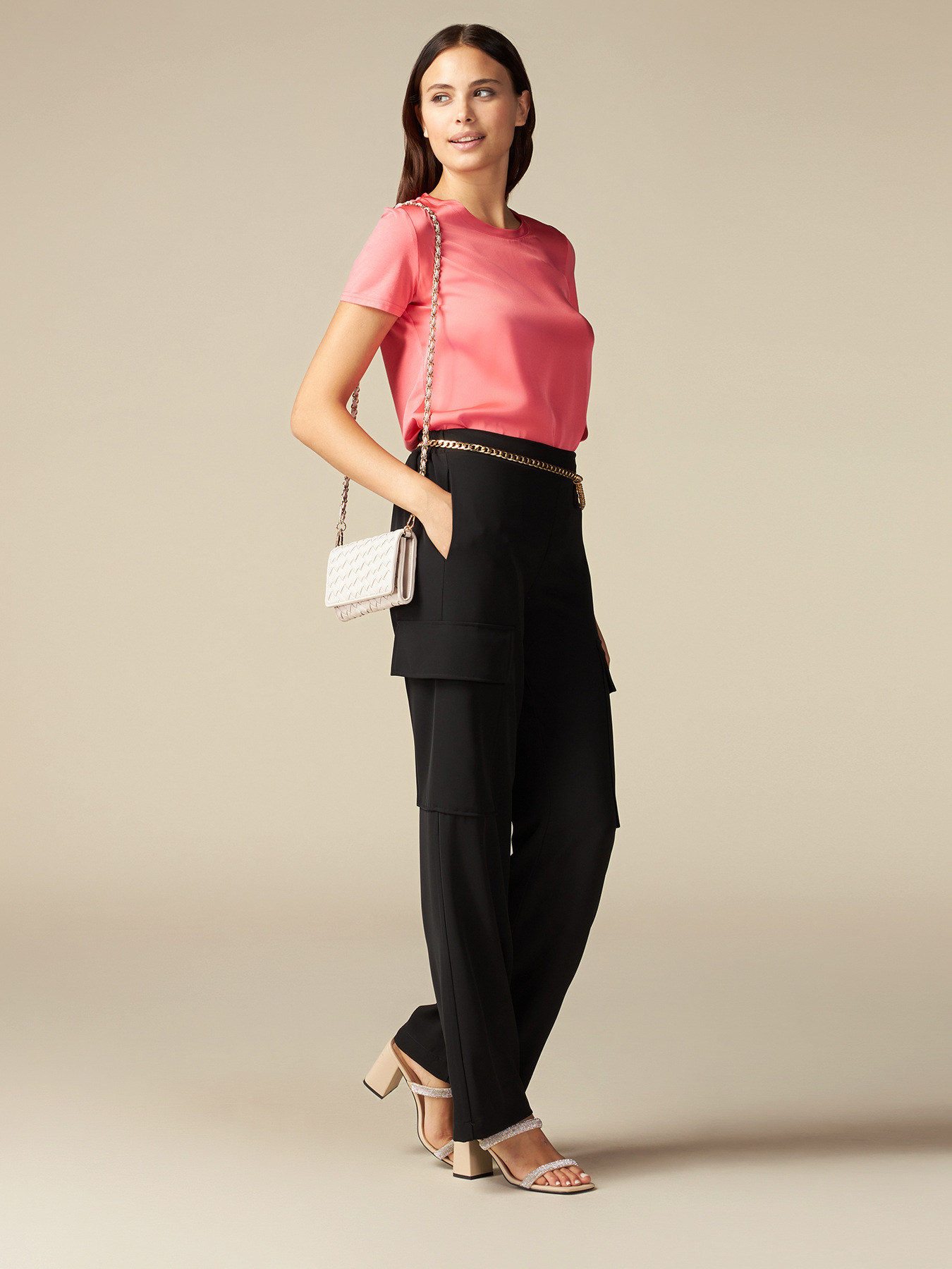 Pantaloni cargo in tessuto fluido image number 0