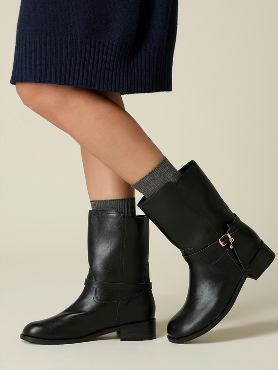 Biker boots with strap and metal buckle