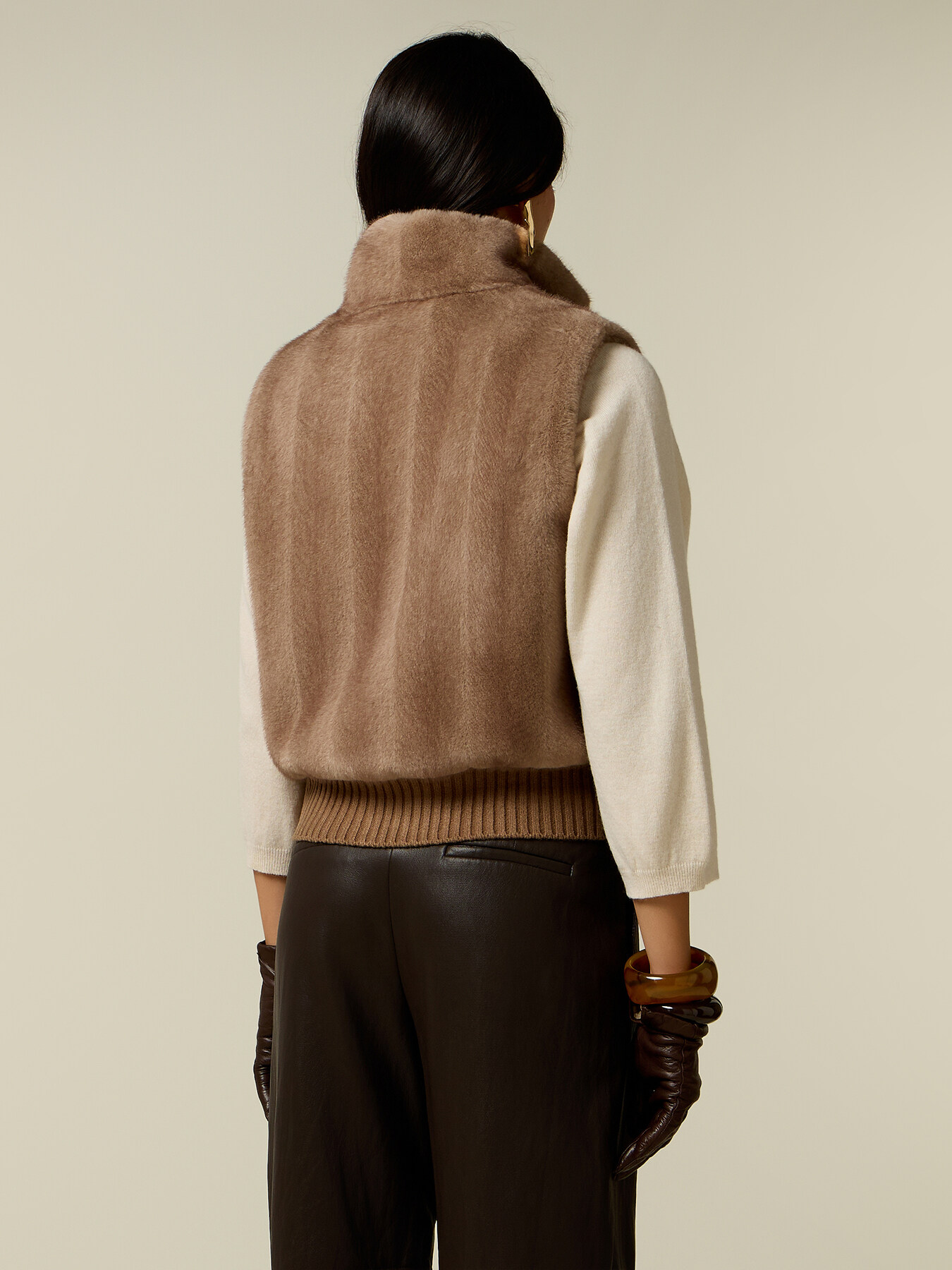 Faux fur high-neck gilet image number 1