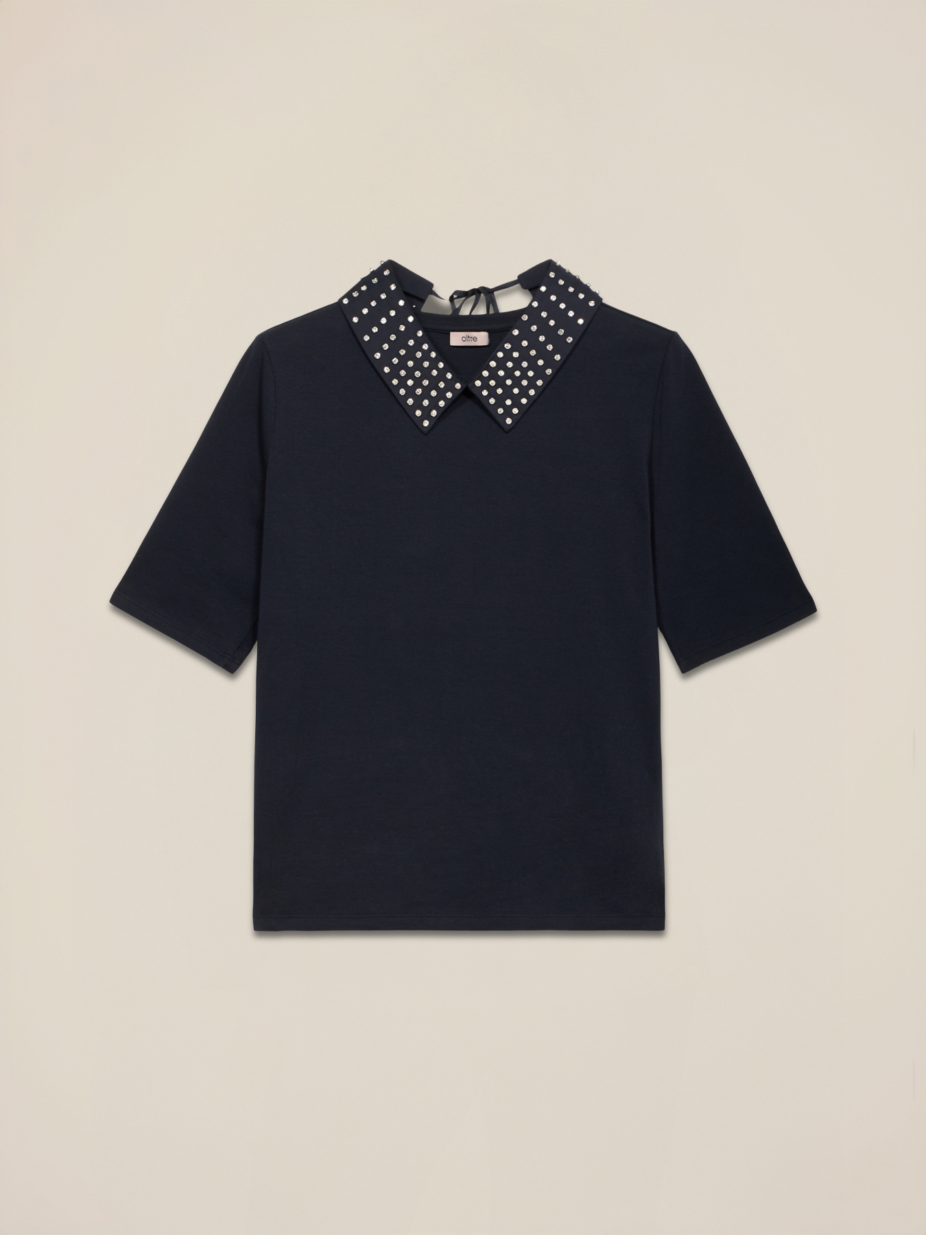 T-shirt maniche corte con colletto gioiello image number 3