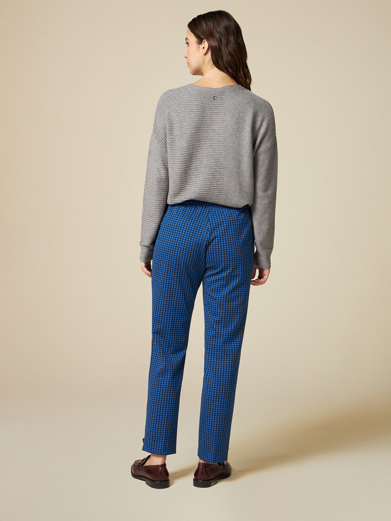 Pantaloni chino in punto milano fantasia image number 1