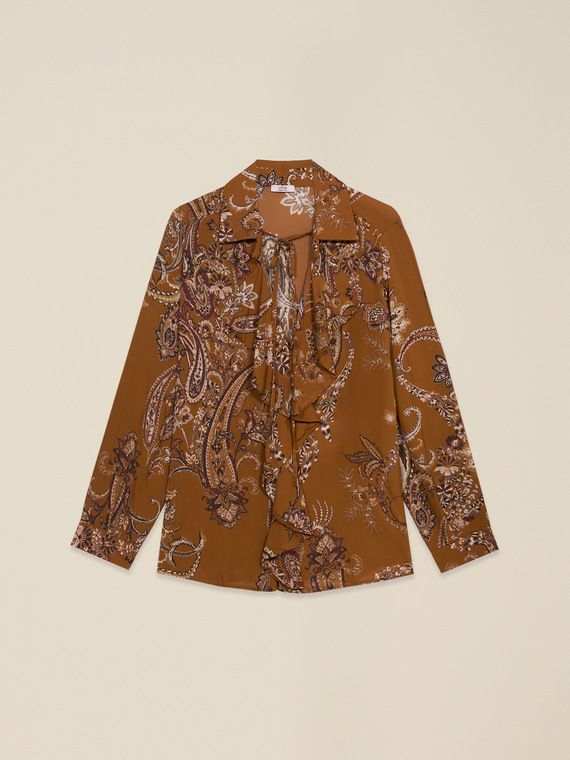 Fantasy blouse with ruffles