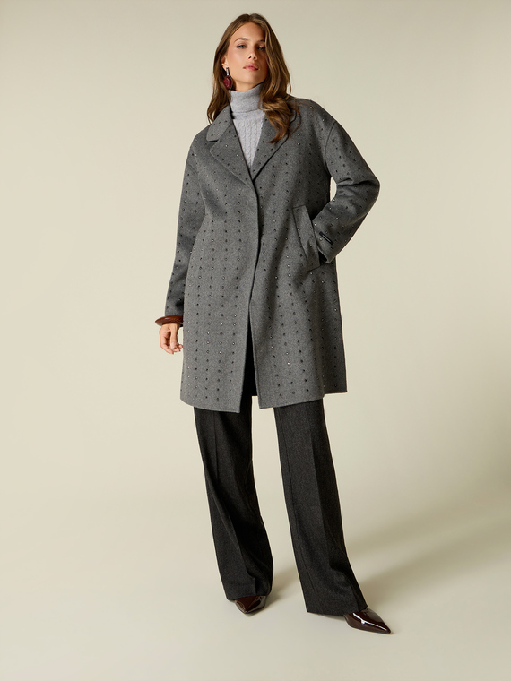 Manteau en laine m&eacute;lang&eacute;e avec cristaux
