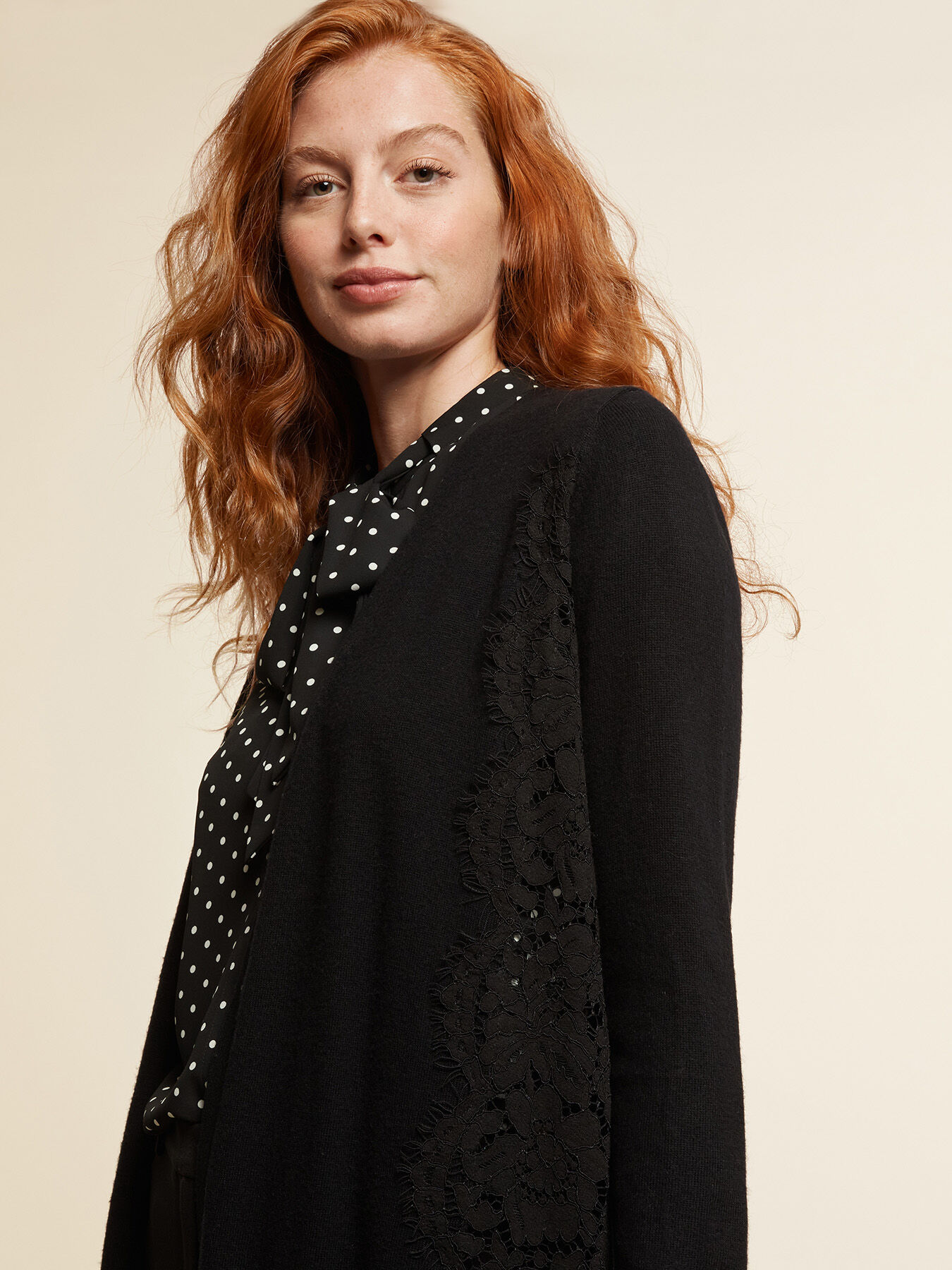 Cardigan misto cashmere con pizzo image number 2