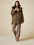 Parka con relleno y pelo desmontable image number 3