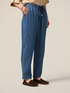 Pantalones jogger de tencel image number 3