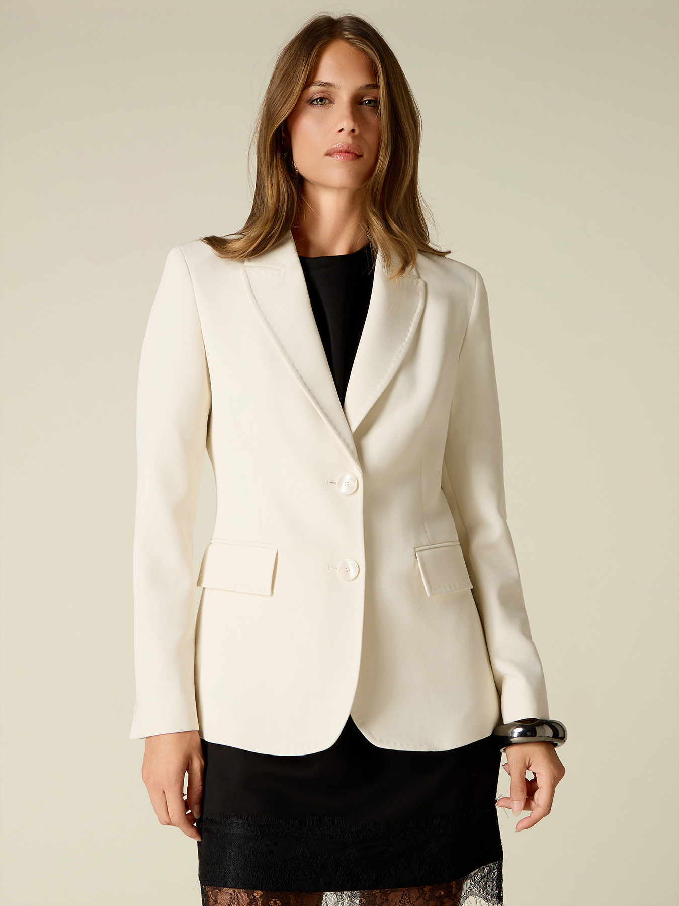 Blazer with tailored stitching image number 3