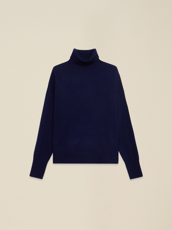 Pure cashmere turtleneck