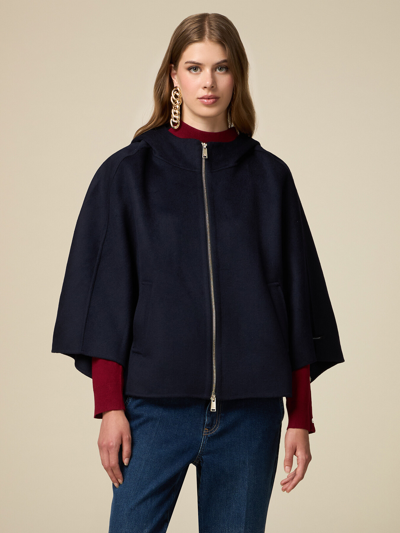 Cape en drap &agrave; capuche image number 0