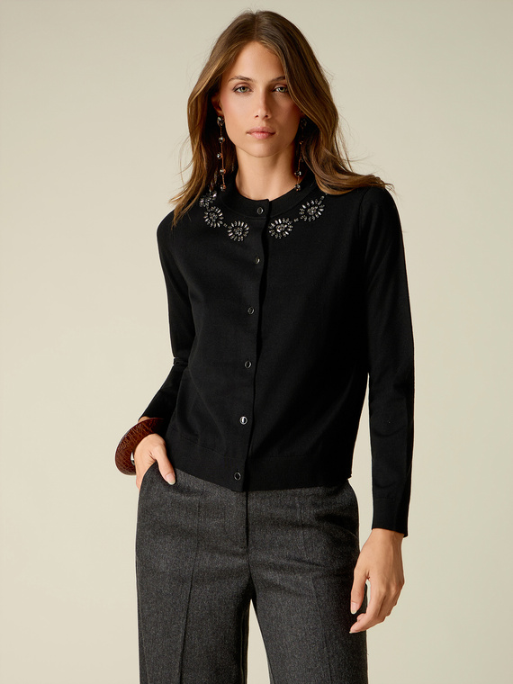 Cardigan avec broderie bijou