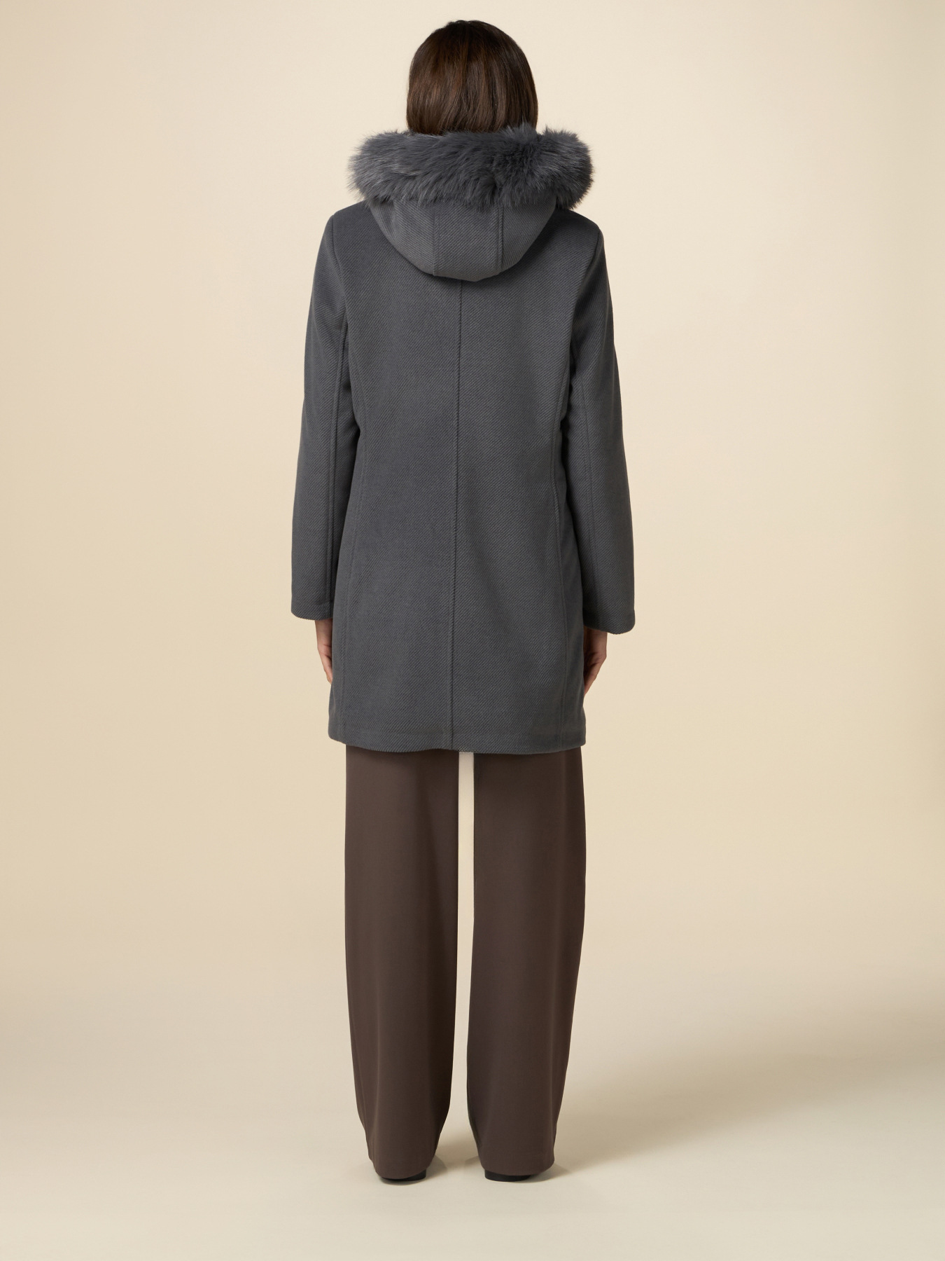 Manteau avec bordure en fourrure et int&eacute;rieur matelass&eacute; image number 1