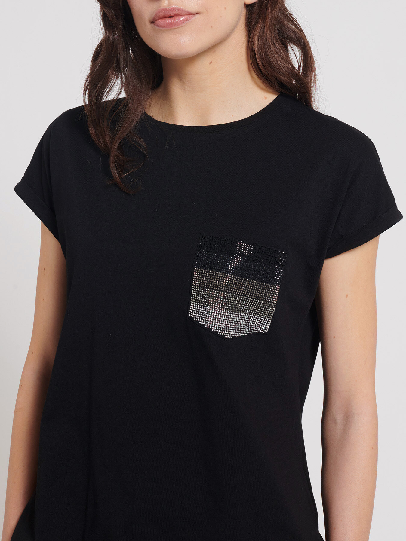 T-shirt with jewel breast pocket image number 2