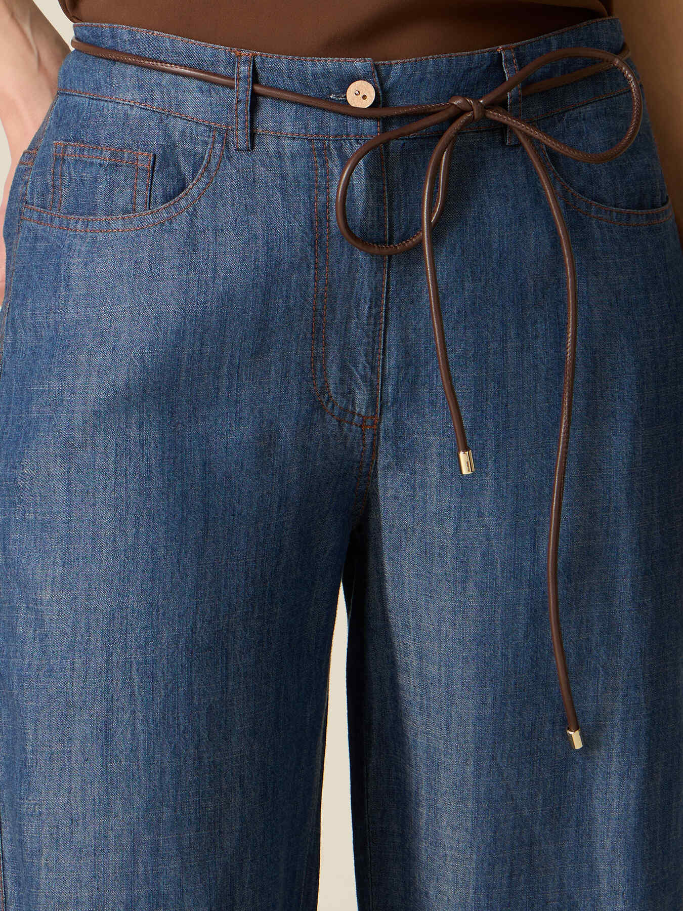 Barrel pants with denim effect image number 2