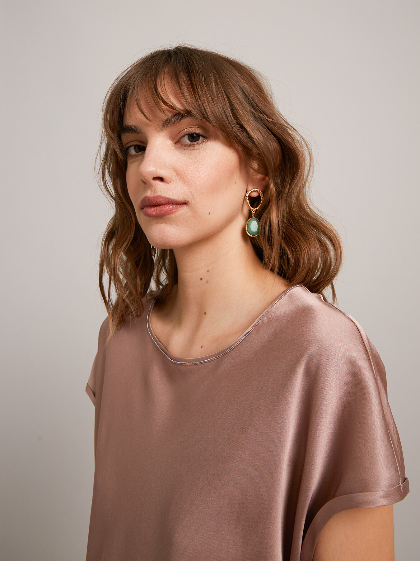 Blusa maniche corte in raso image number 2