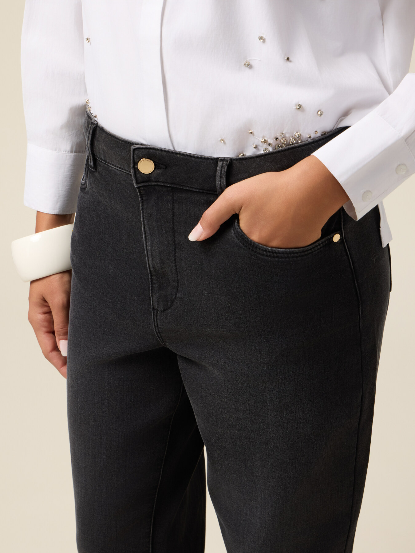Vaqueros boyslim negros image number 2