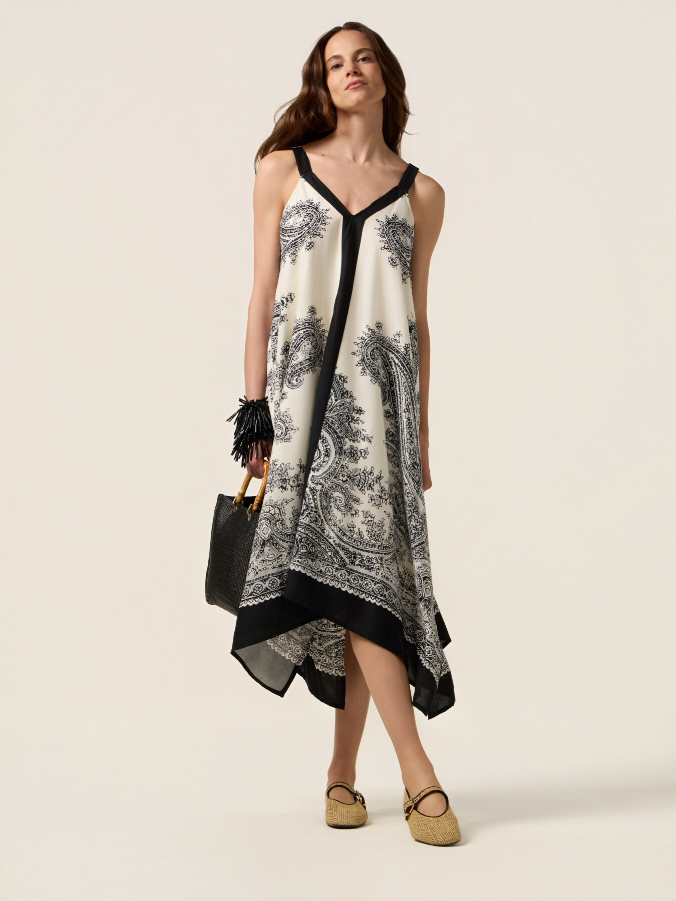 Vestido de viscosa estampado image number 3