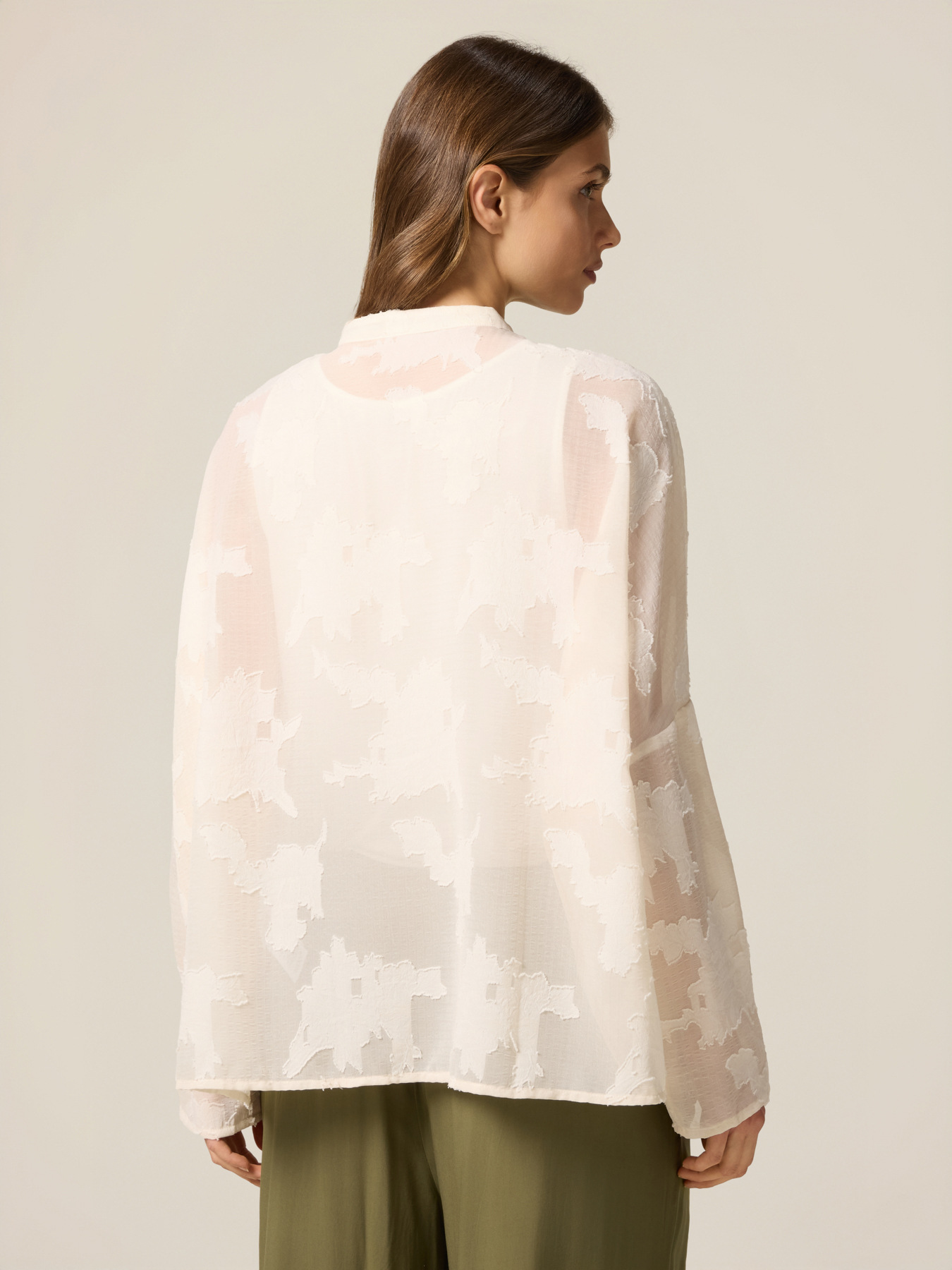 Camicia jacquard con collo alla coreana image number 1