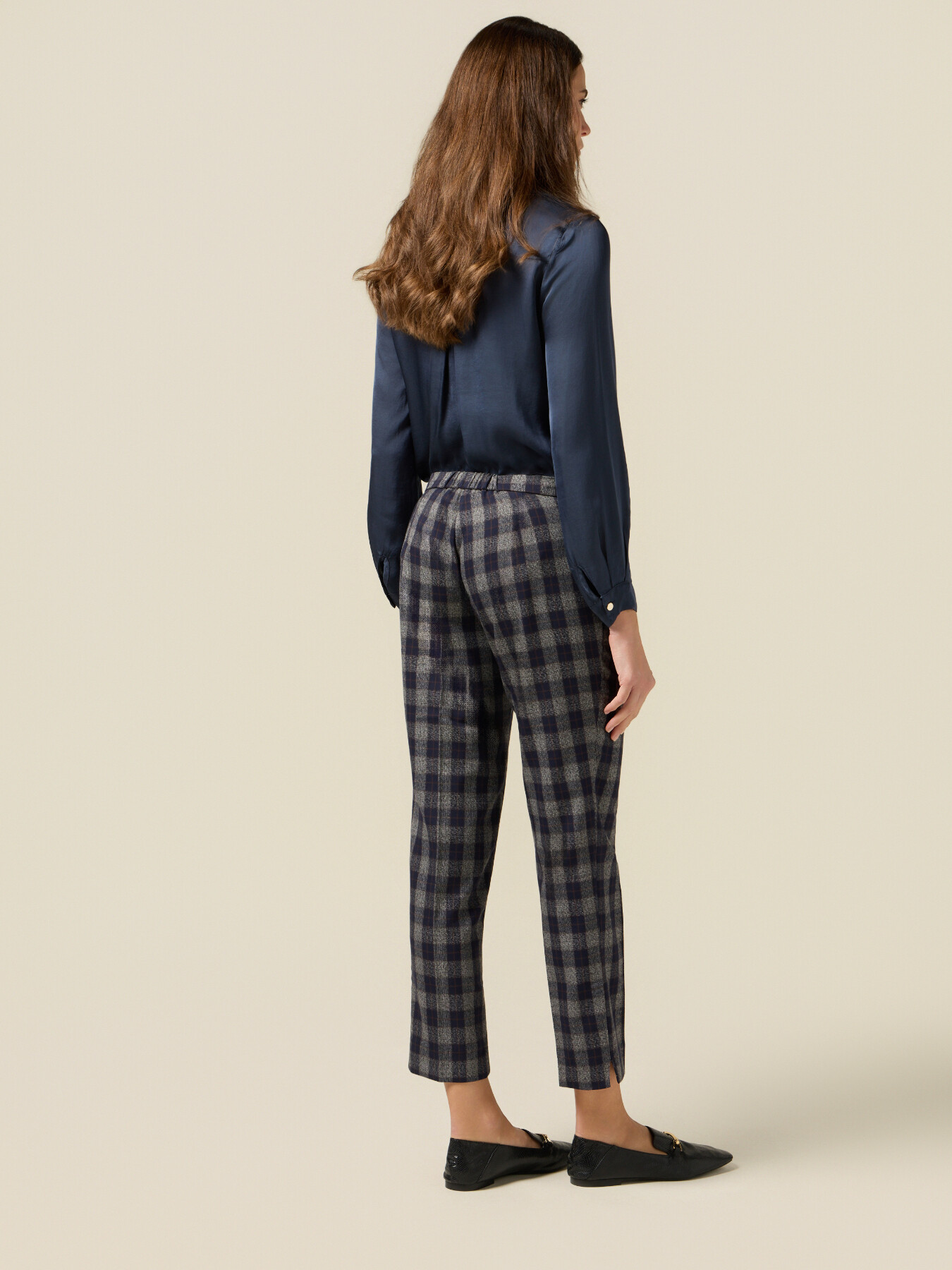 Carrot pants in check flannel image number 1