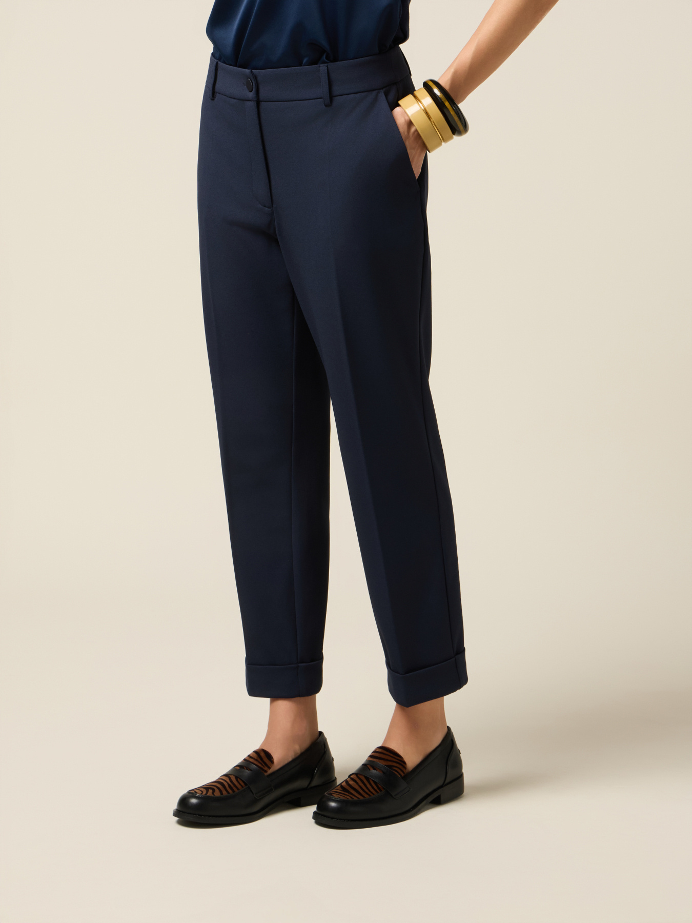 Cropped-Hose aus Cr&ecirc;pe-Stoff image number 2