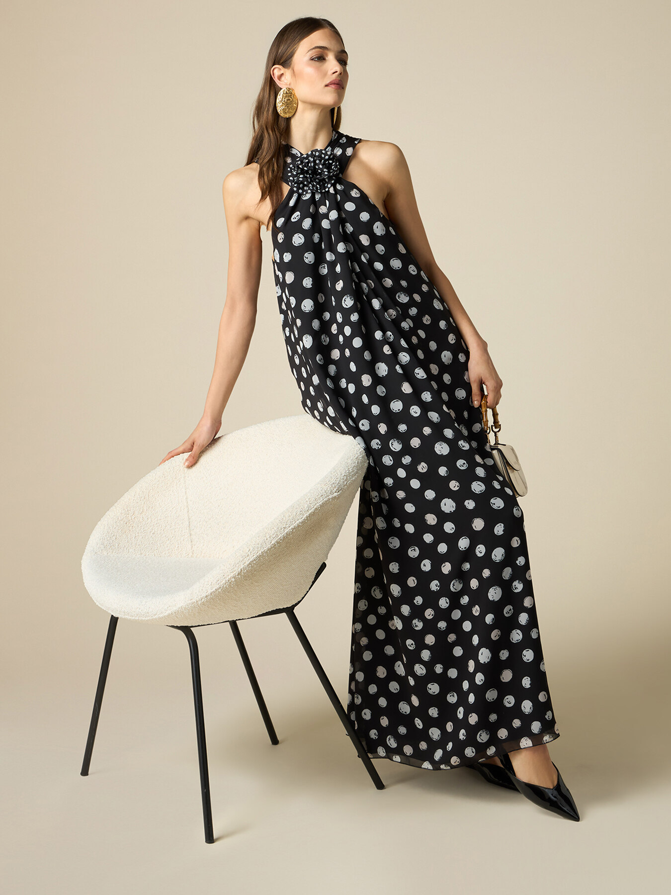 Vestito lungo con fiore image number 3