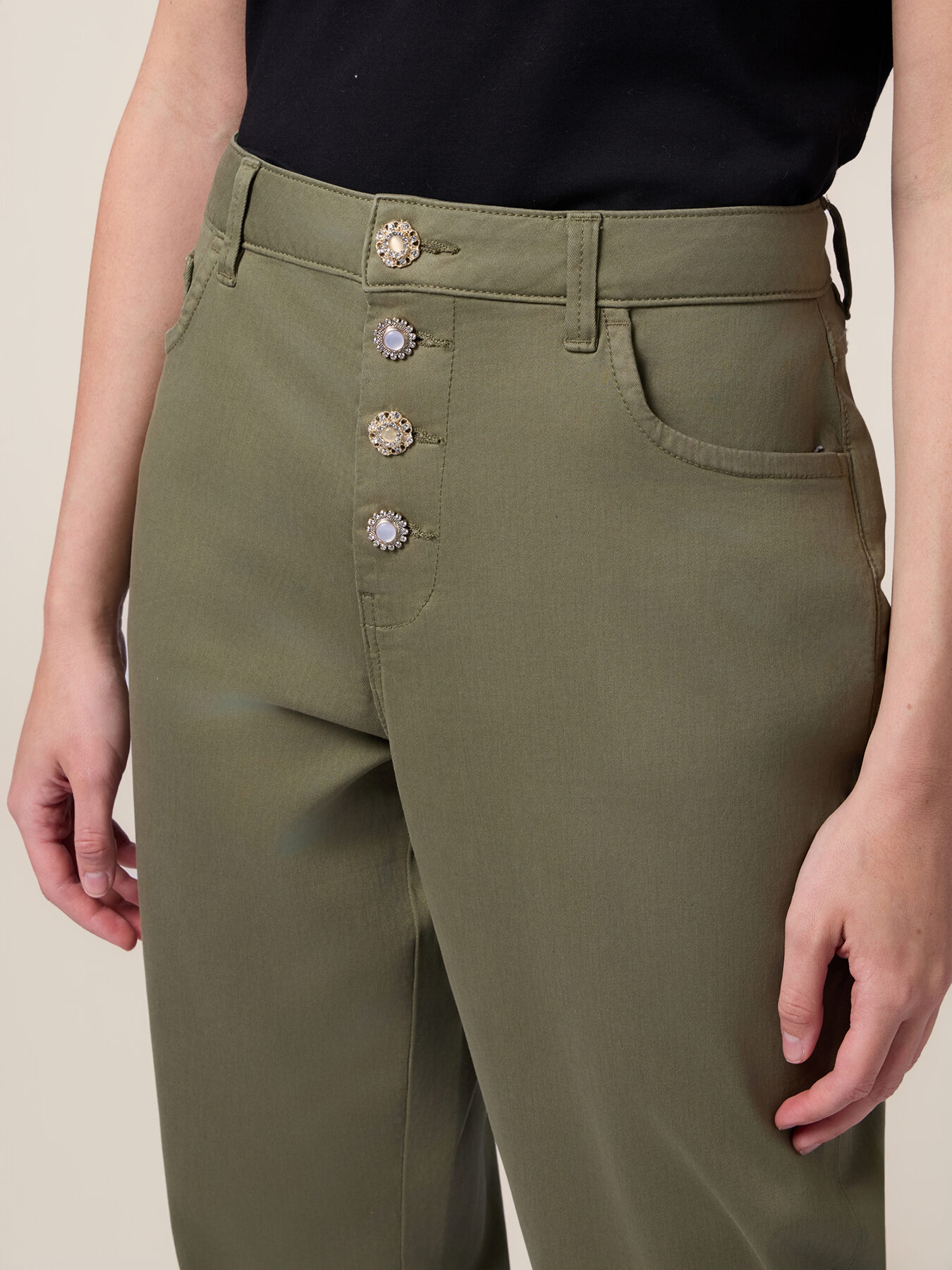 Pantaloni boyslim in cotone/lyocell image number 2