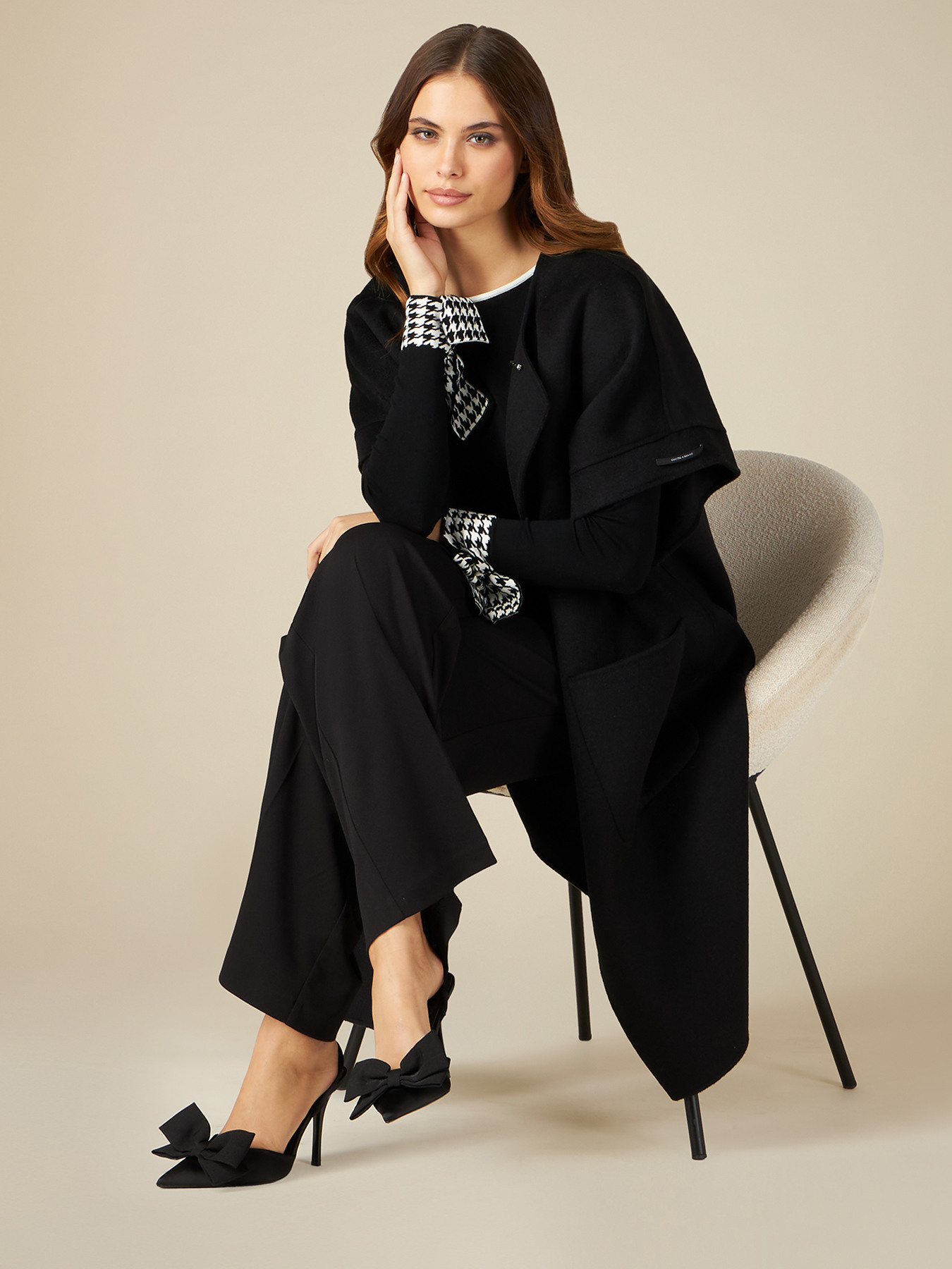 Sweater with optical cuffs image number 3