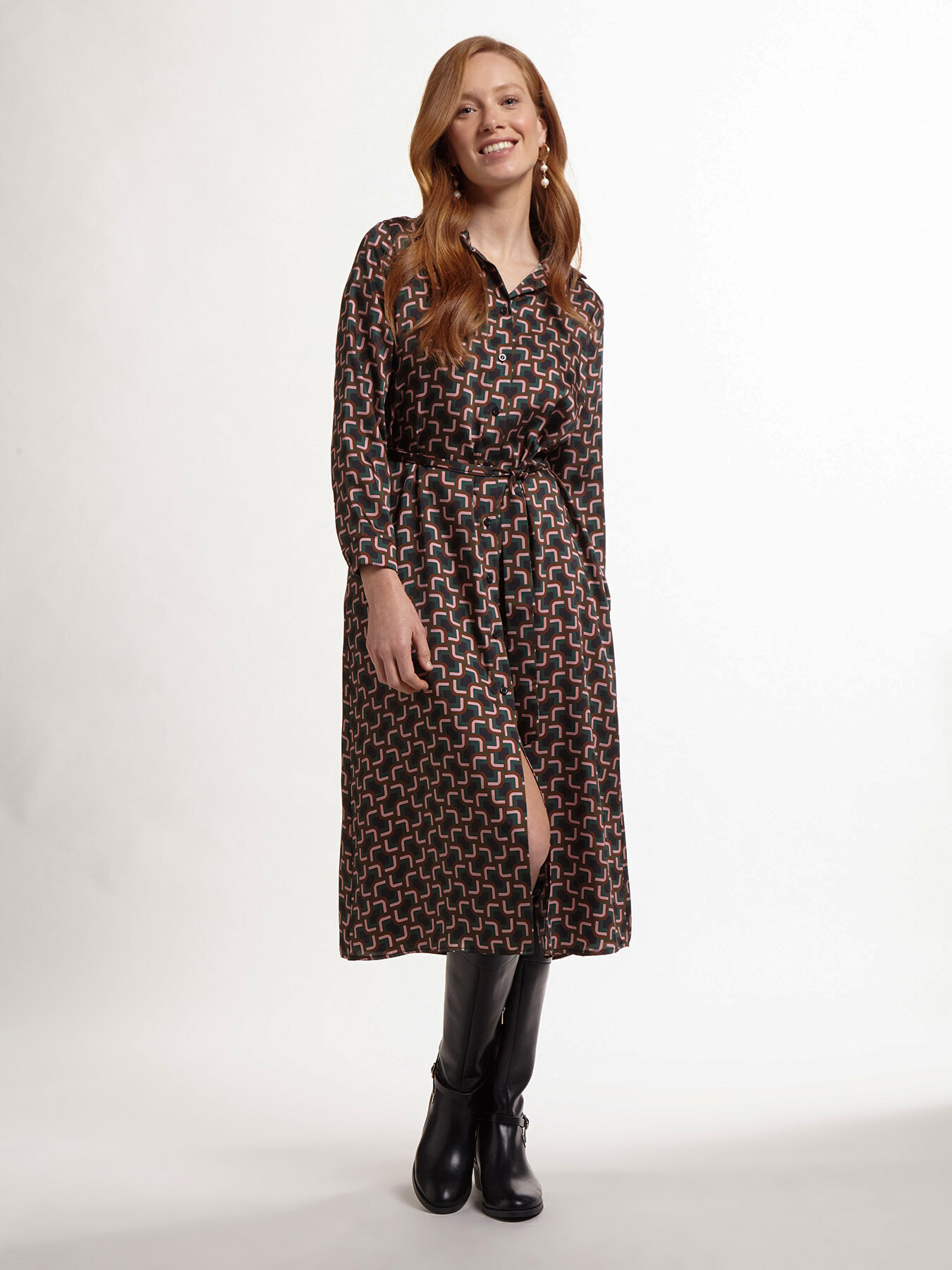 Vestido camisero de raso con efecto &oacute;ptico image number 0