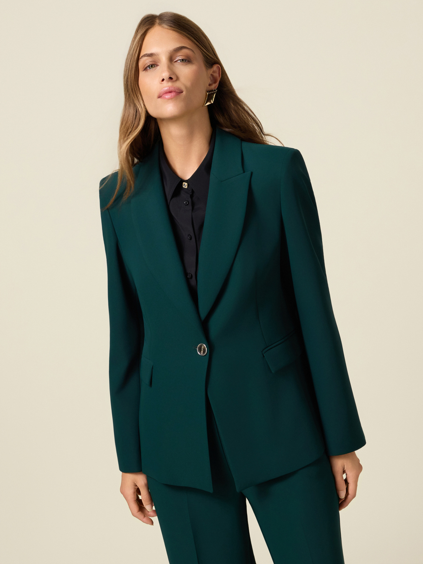 Blazer in tessuto cr&ecirc;pe image number 1