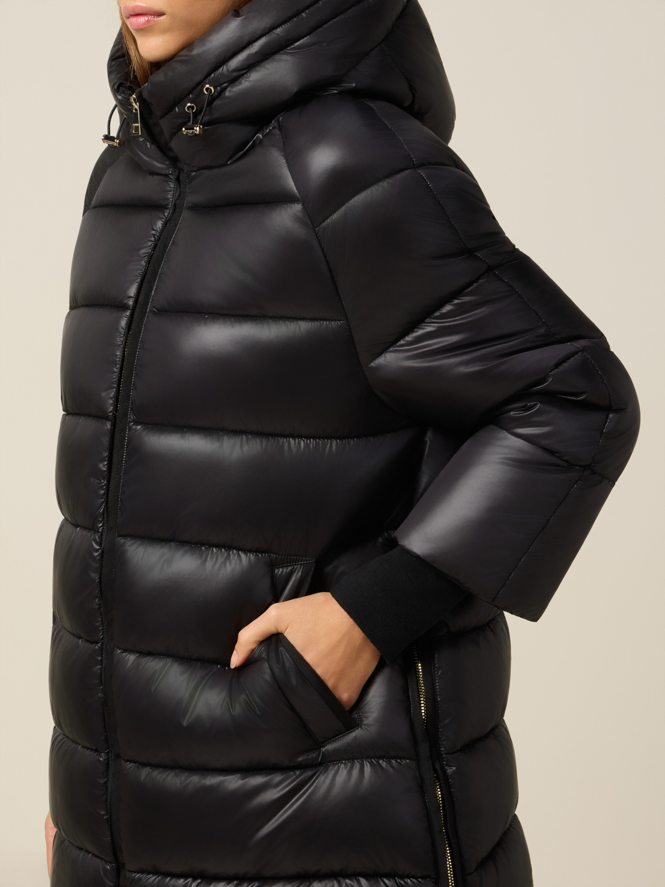 Midi down jacket with hood image number 2
