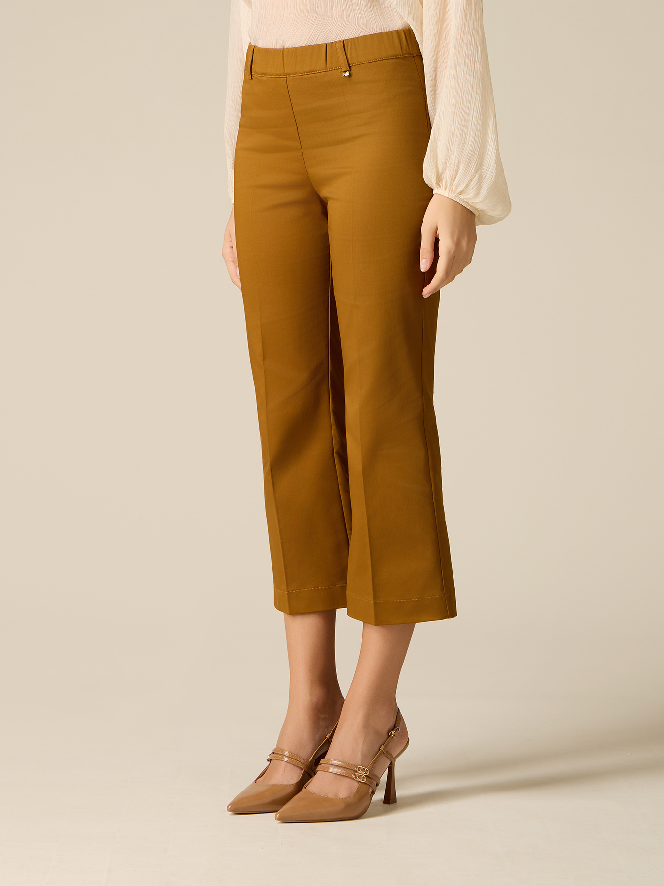 Cotton blend cropped trousers image number 3