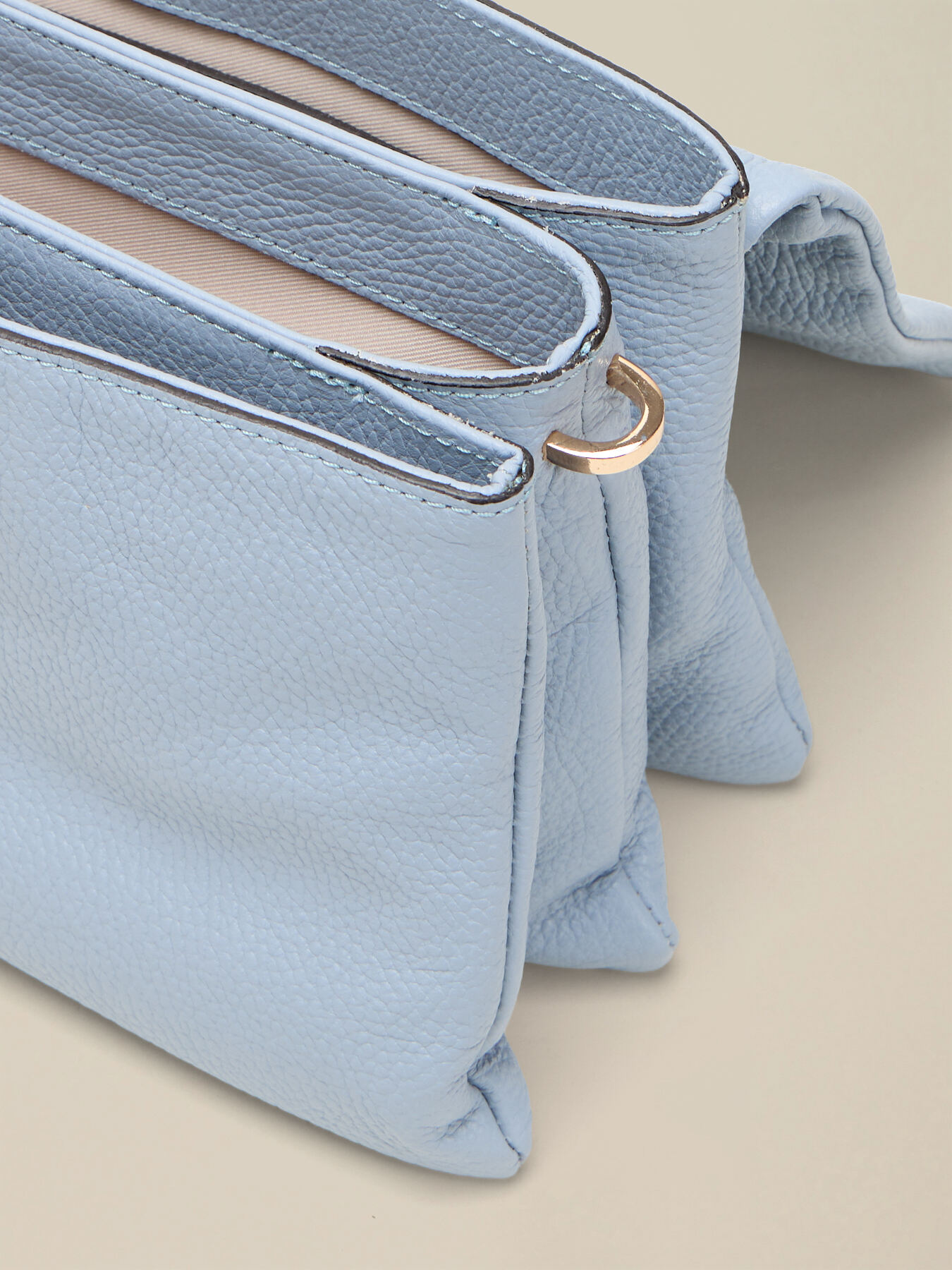 Genuine leather shoulder bag image number 2