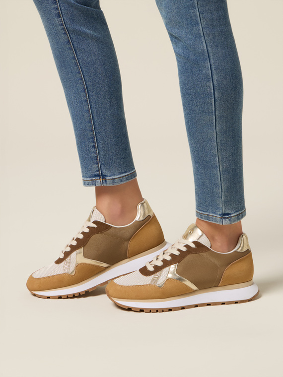 Sneakers platform in materiali combinati