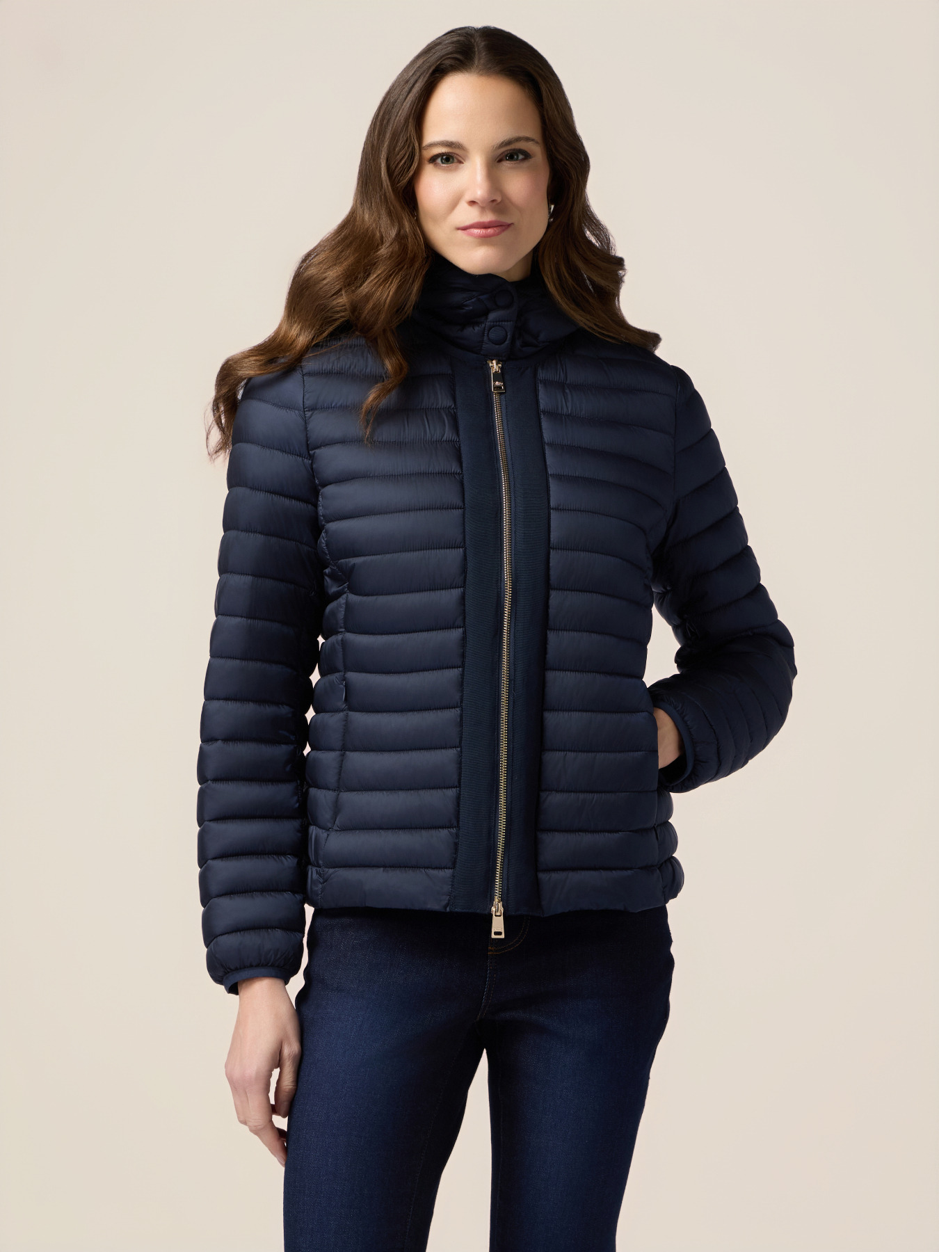 Lightweight down jacket with detachable hood image number 0
