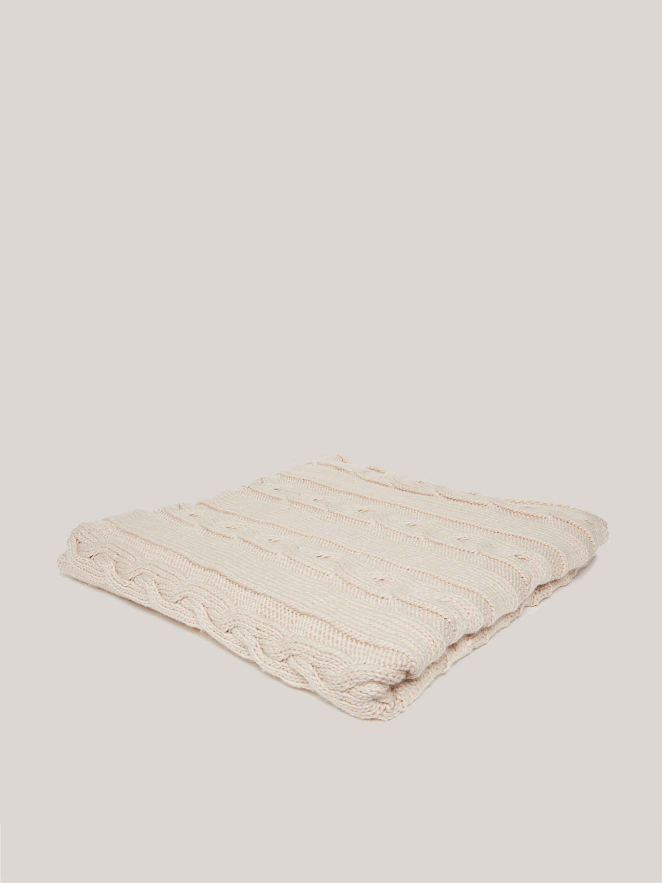 Cabling pattern throw image number 1