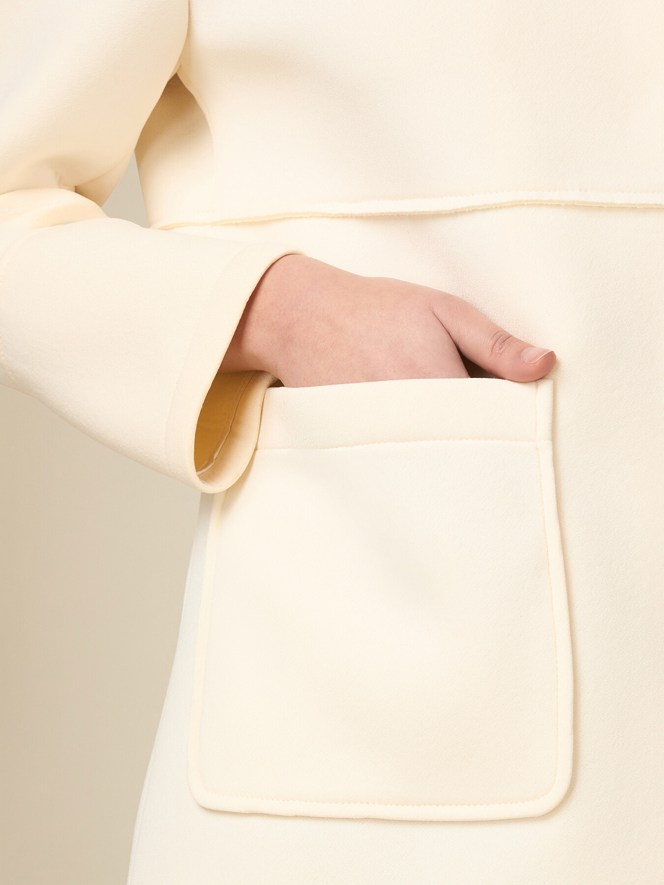 Jacke aus Scuba-Stoff image number 2