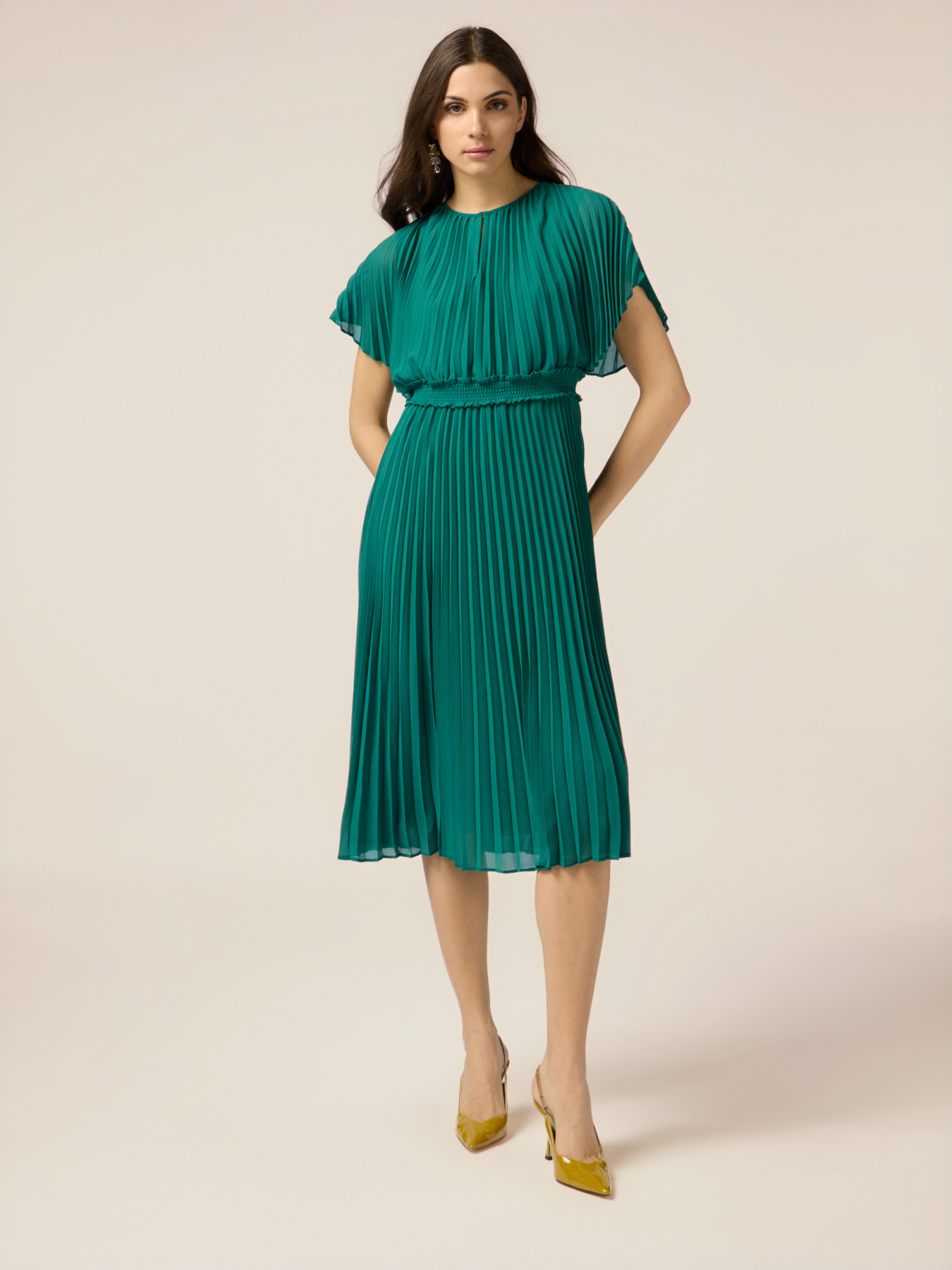 Robe longue en georgette pliss&eacute;e image number 0