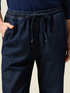 Pantalones vaqueros joggers image number 2