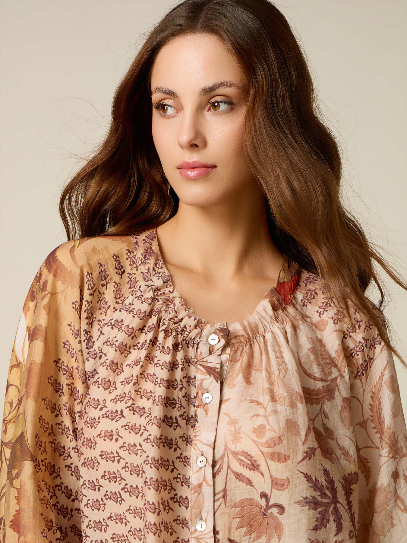 Camisa mezcla lyocell estampada image number 2