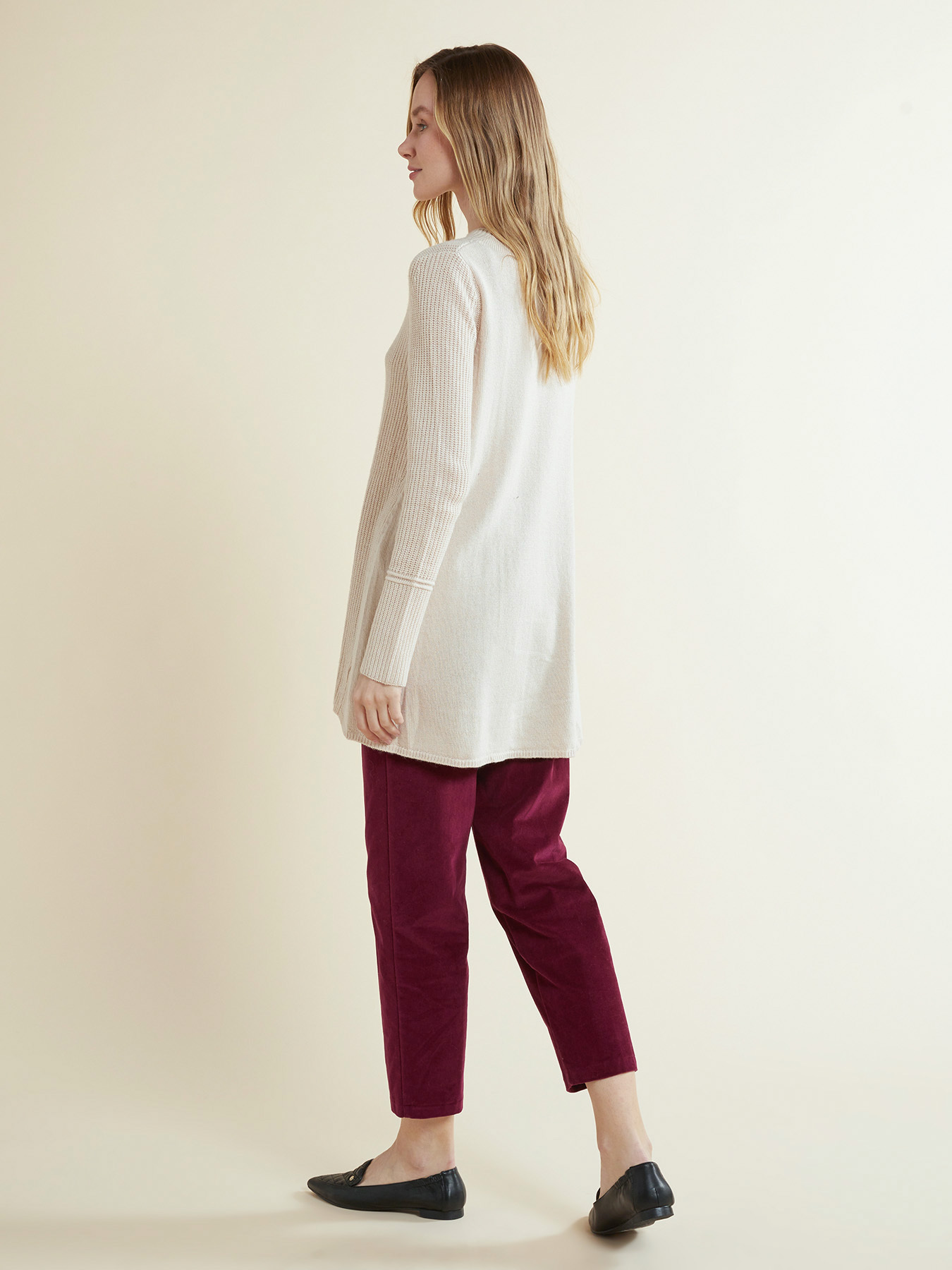 Joggers Dubai in velluto millerighe image number 1