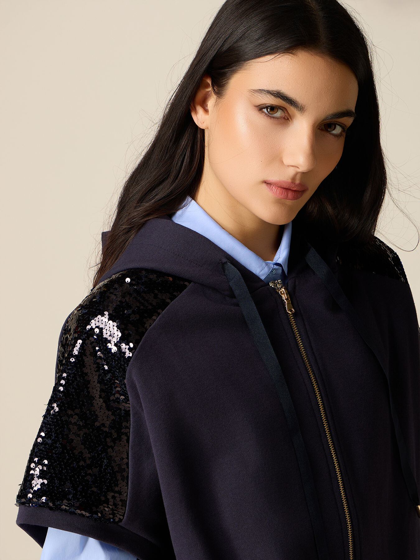 Kurzarm-Sweatshirt mit Pailletten image number 2