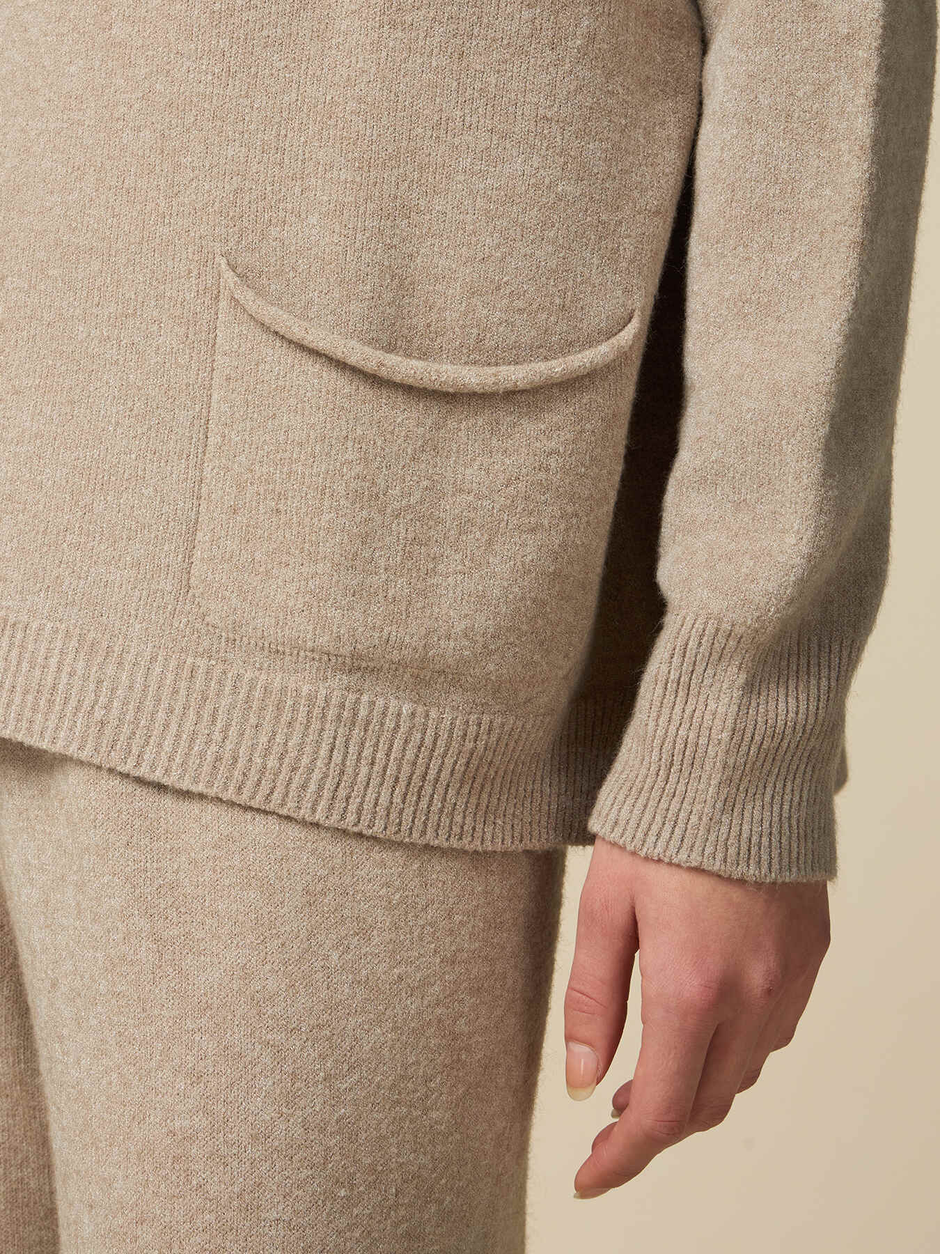 Oversize-Pullover mit Kapuze image number 2