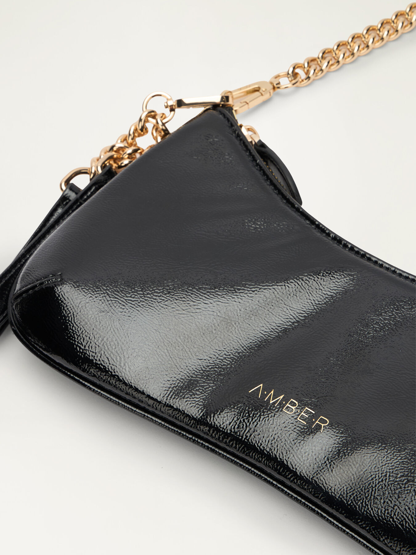 Flat patent leather crossbody bag image number 4