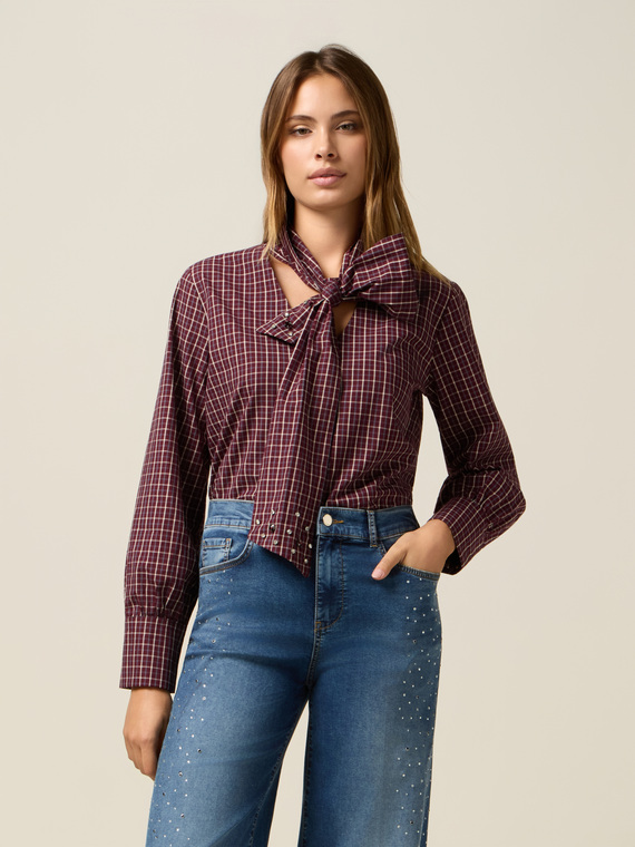 Camisa de algod&oacute;n con lazo y gemelos