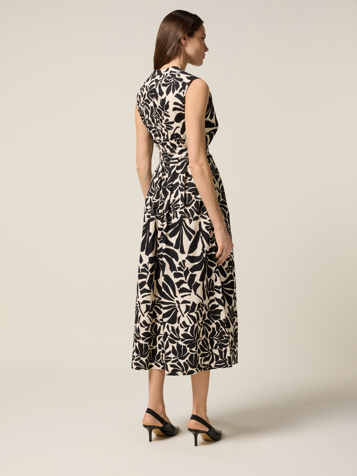 Ausgestelltes Midi-Kleid aus Popeline mit G&uuml;rtel image number 1