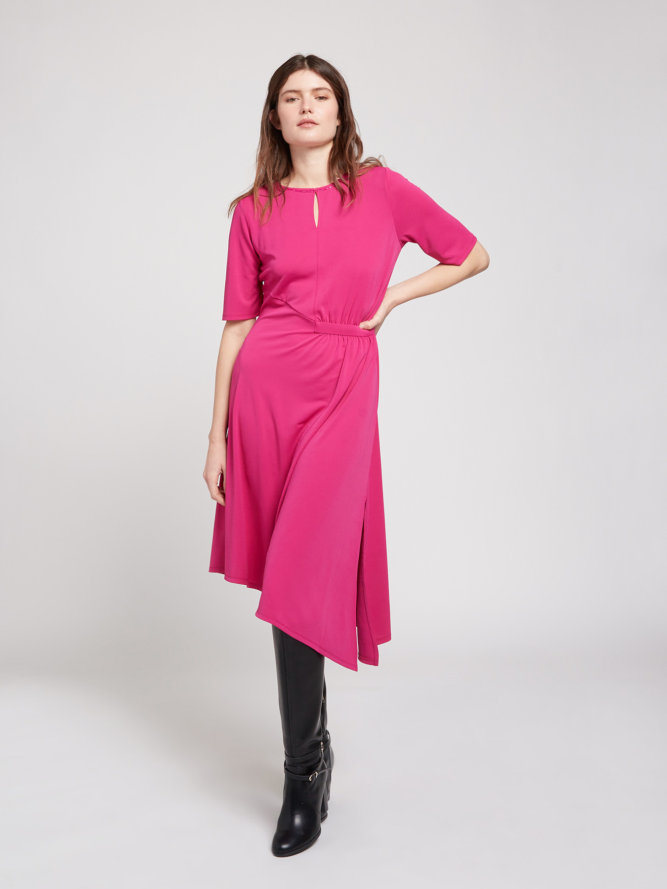 Robe manches courtes avec perles image number 0