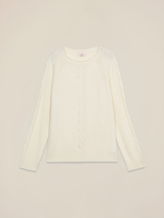 Long-sleeved cashmere blend sweater
