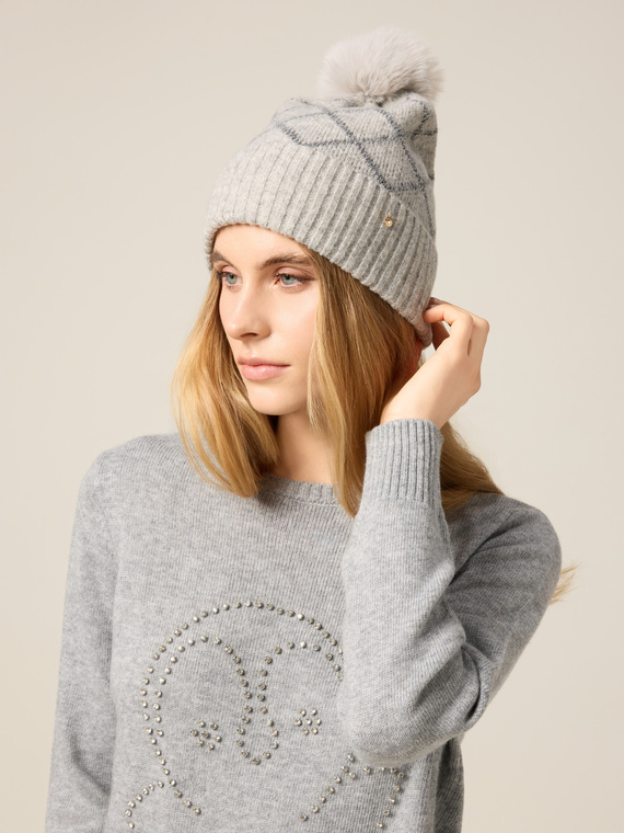 Bonnet avec broderie lurex