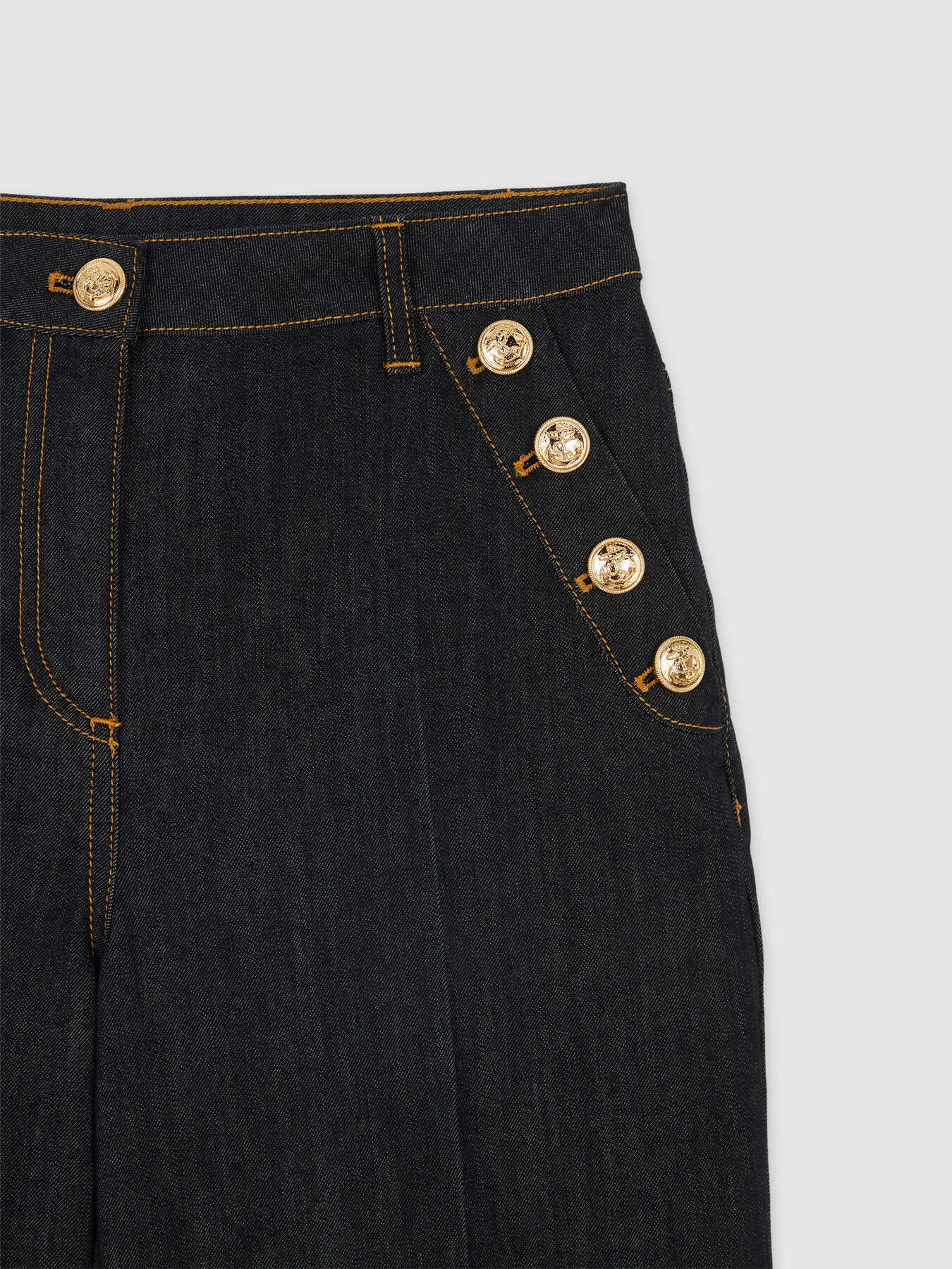 Flared wide-leg jeans image number 5